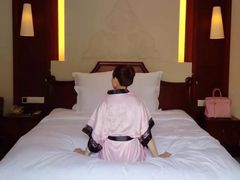 -三亚湾海居铂尔曼度假酒店