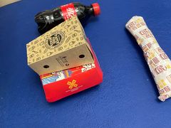 -韦小堡·炸鸡汉堡(中南店)