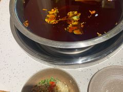 -肖肖酸萝卜鱼火锅(总店)