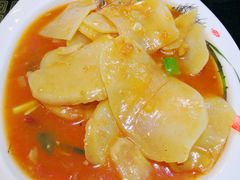 -醉美云南·云南菜主题餐厅(昆明站北京路双龙商场店)