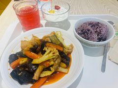 -轻蔬不用等·素食(江苏路店)