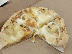 金枕头果肉榴莲披萨-百富烤霸 烤鸡汉堡(天津路店)