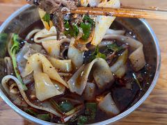 -张家羊肉汤粉店