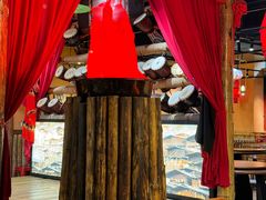 -老滇山寨•云南特色菜•地方菜•民族风情歌舞表演(金碧店)