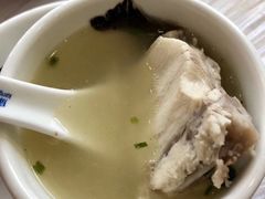 -第一家鲜鱼汤清真老饭店(回新路店)