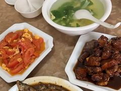 -山里人家土菜馆(茅山店)