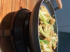 -新天明砂锅鱼头煲