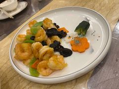 -套娃酒店-中餐厅