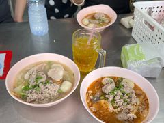 -榮泰米粉湯(Left Shop)