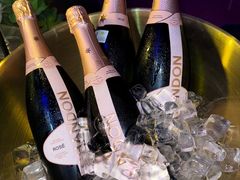 -TOT BISTRO餐酒馆