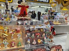 -泡泡玛特POPMART(上海环球港店)