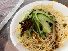 -霄汉牛三鲜湖北砂锅菜(万松园2店)