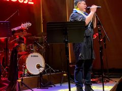 -TZ House音乐现场(来福士中心店)