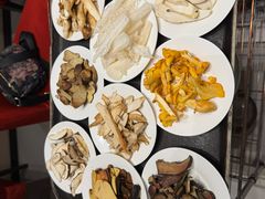 -天宜隆蘑菇宴火锅(石景山旗舰店)