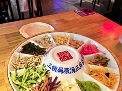 -怪噜范·老贵阳街头名小吃(汇金星力城店)