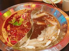 -大龙辣火锅·龙虾·烧烤(湖滨新天地店)