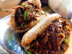 烧饼夹坛子肉-昌顺马记小吃店(昌盛园店)