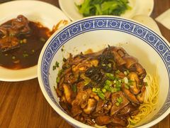 -沪西老弄堂面馆(定西路店)