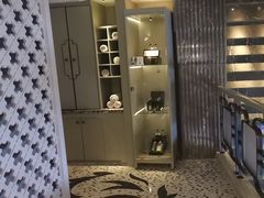 -浅深(世茂滨江精品店)