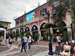 -佛罗伦萨小镇广佛名品奥特莱斯(疏港路店)