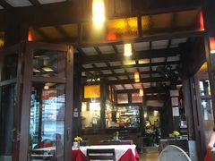 -Dash Teak House