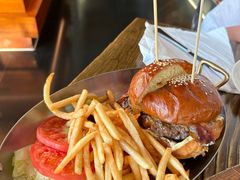 -The BREW·酿餐厅(浦东嘉里大酒店)