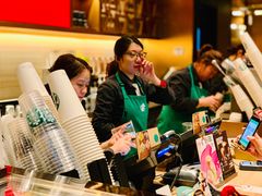-星巴克臻选(北京颐堤港中心第二店)