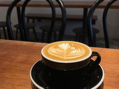 Latte-black rainbow coffee