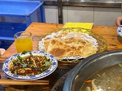 -重庆风光老灶火锅城(同德广场店)