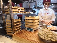 面包甜点陈列柜-客临百思德·东北特色馆(龙湖时代天街店)