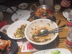 -爱碗亭·鲜炒湖南菜(壹城中心店)