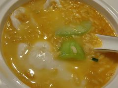 龙虾汤过桥花胶肚-海派悦庭·海胆烧麦·新融合菜(凯德广场店)