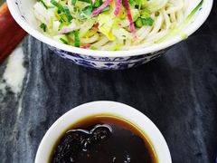-海碗居老北京炸酱面(增光路店)