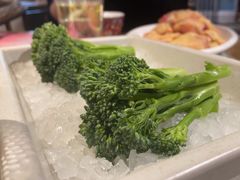 -尚尚仙·酸汤猪手·猪肚鸡火锅(华联万柳购物中心店)