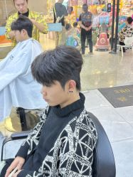 -M1山木造型国潮男士发型定制