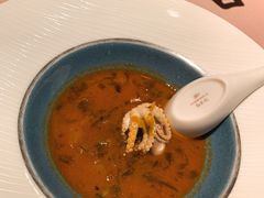 酸菜煮望潮-新荣记(南京西路店)