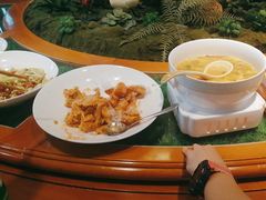 -那家老院子东北菜·饺子·小鸡炖蘑菇(艳华街店)