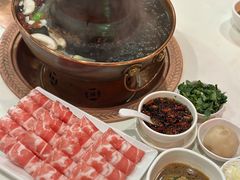 -八先生涮肉房(三里河店)