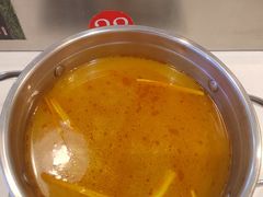 -百品聚旋转火锅(号外店)