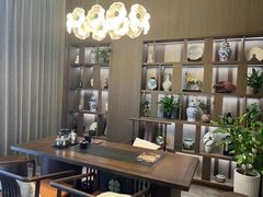 -宁波宝信宝马4S店(江北日湖店)