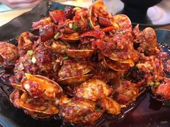 -凤凰路何眼镜香辣蟹(花果园店)