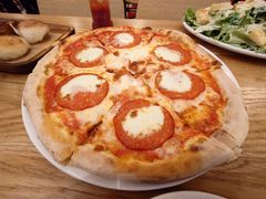 -城市大道红炉披萨烘焙坊