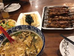 -凤齐羊肉烩面馆