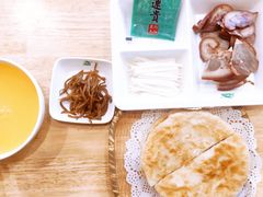 -李连贵熏肉大饼(金隅嘉品Mall店)