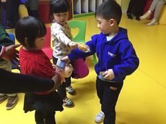 -爱贝英语新乡新都汇中心