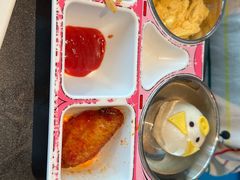 -凤凰湘语·平价海鲜餐厅(浦东旗舰店)
