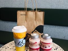 -喜茶(青岛金狮广场店)
