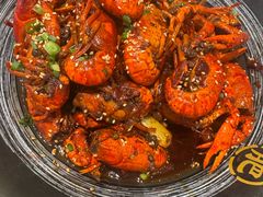 -肥肥虾庄·金牌油焖大虾(汉口城市广场店)
