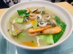 -大头仔海鲜面馆(环球港店)