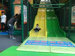 -蒙特利亲子乐园